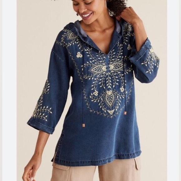 Soft Surroundings Blue Denim Embroidered Floral Hoodie Pullover Tunic Women’s M - Picture 1 of 8